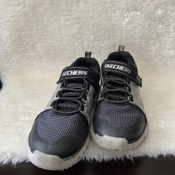 Skechers Light Up Shoes Kids Size 3 - Picture 5 of 8